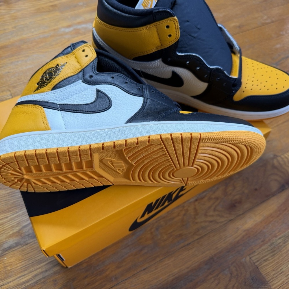Air Jordan‎ 1 Retro High OG TAXI Size 11.5 555088 711 (621-4) 2022
